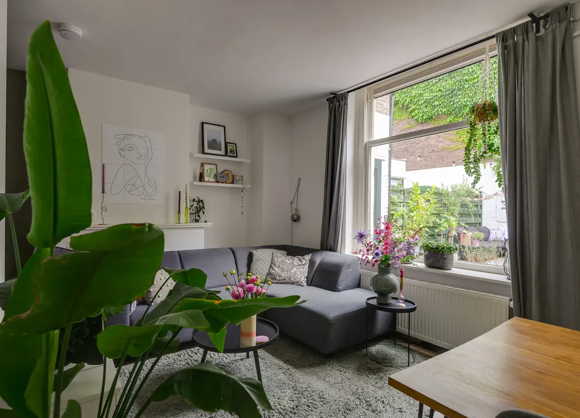 Lange Lijsbethsteeg 6