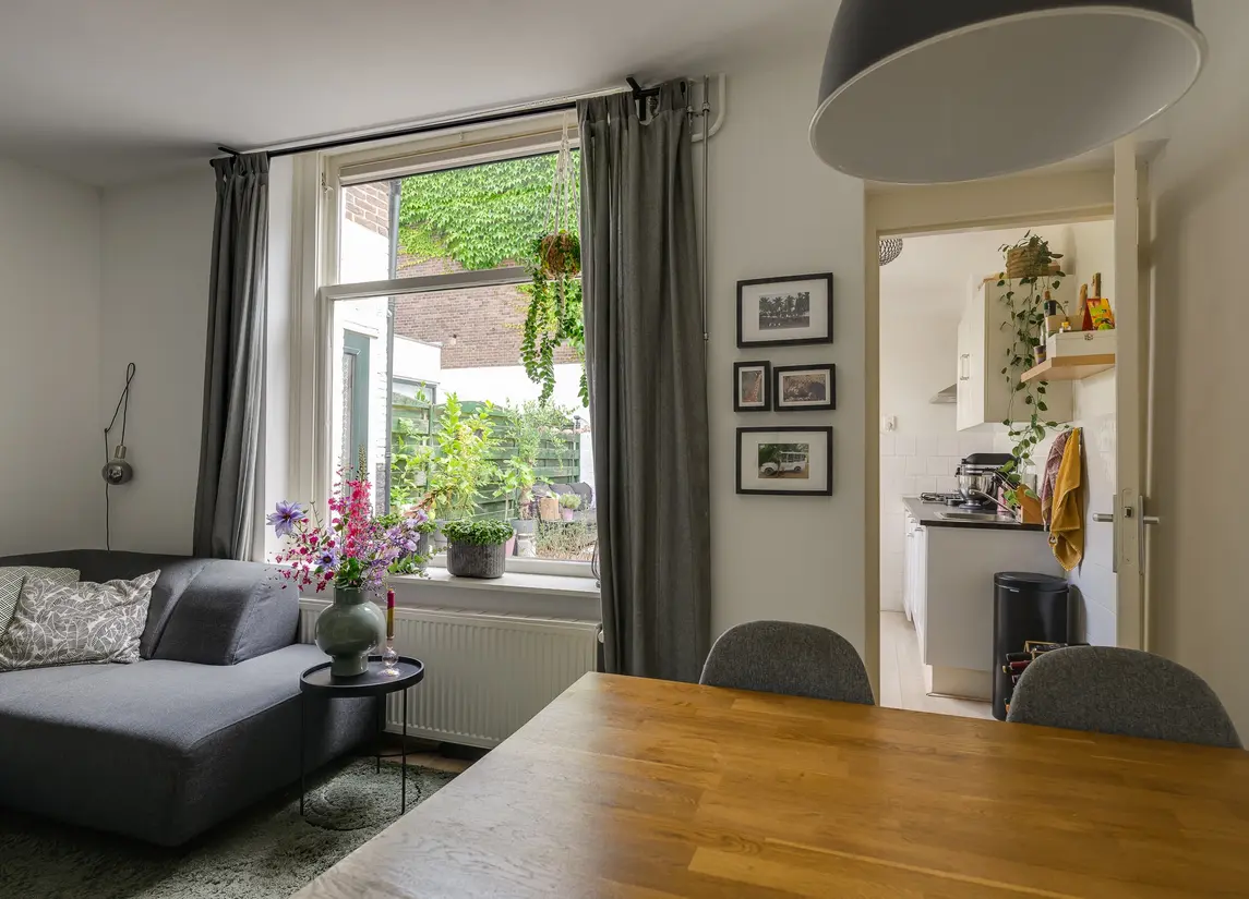 Lange Lijsbethsteeg 6