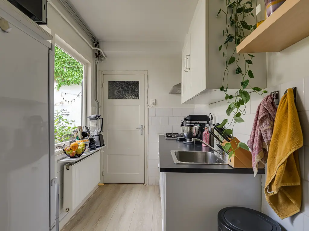 Lange Lijsbethsteeg 6, Leiden