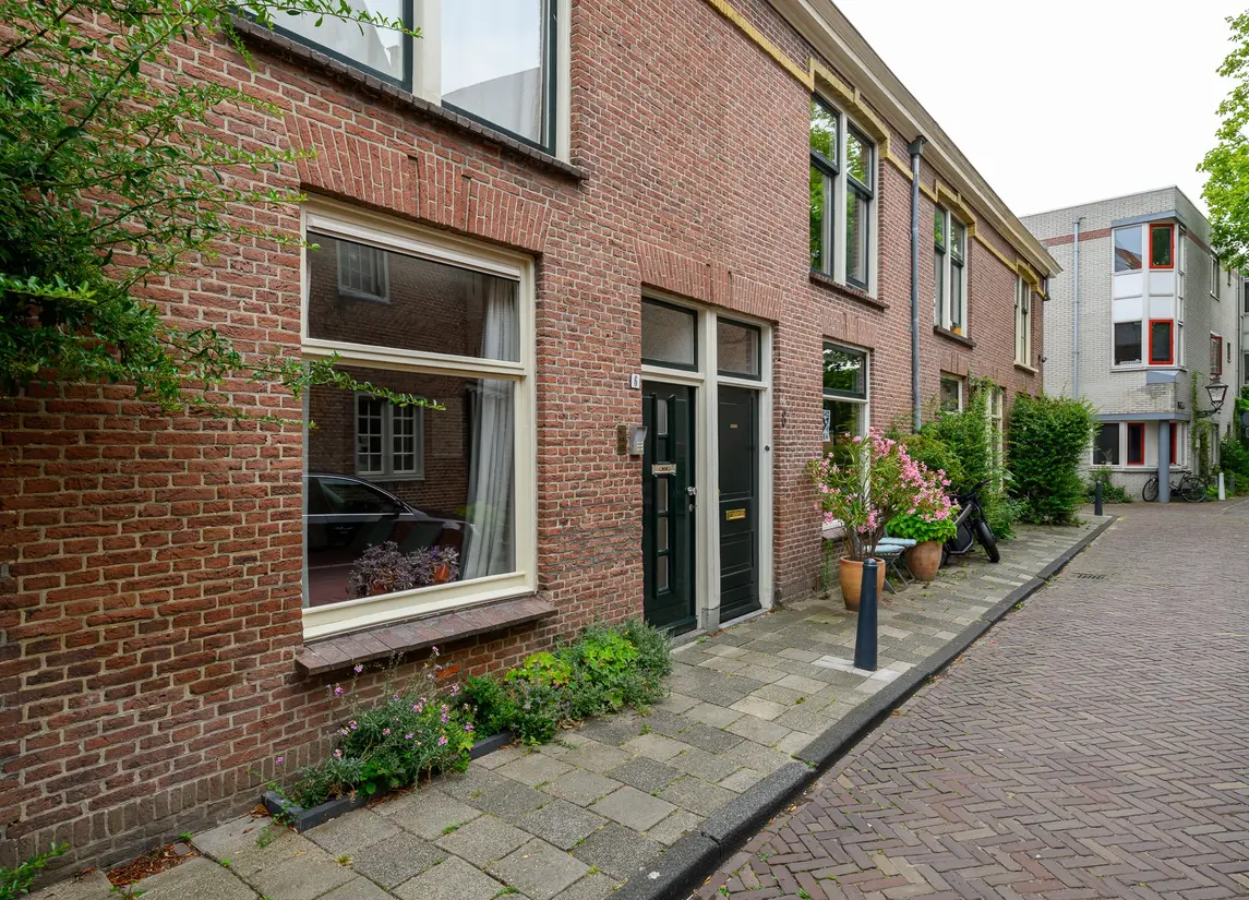 Lange Lijsbethsteeg 6