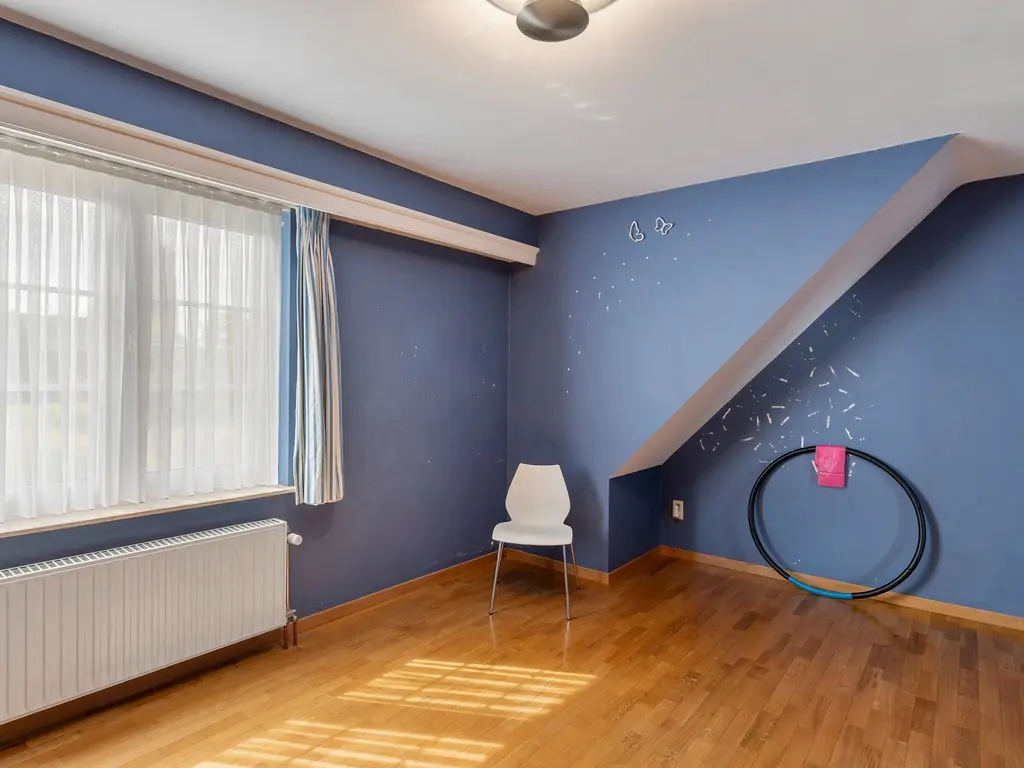 Koning Albertstraat 181  , Ravels
