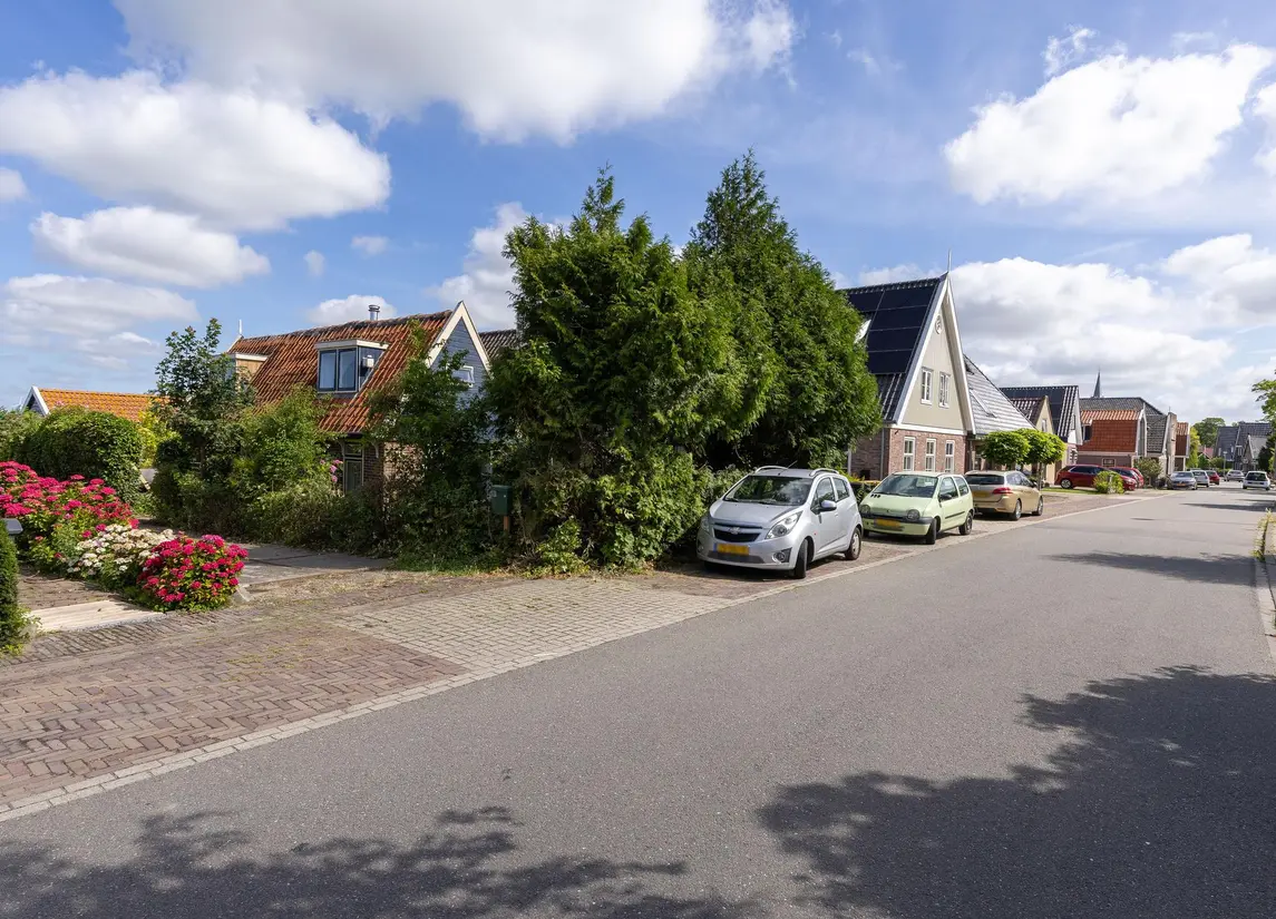 Dorpsstraat 111