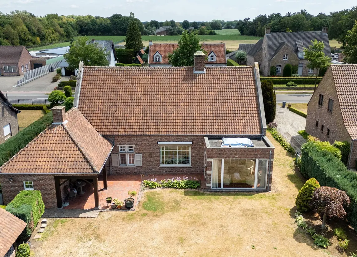 Steenweg Weelde 116  
