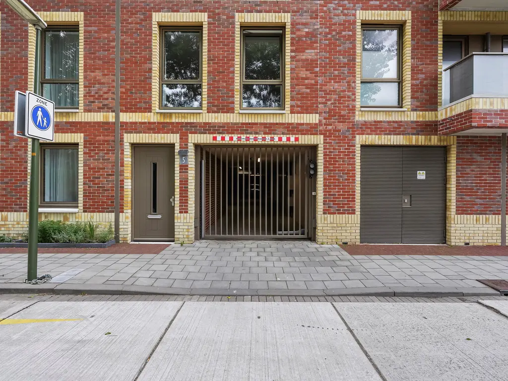 Onafhankelijkheidstraat 11, Den Haag