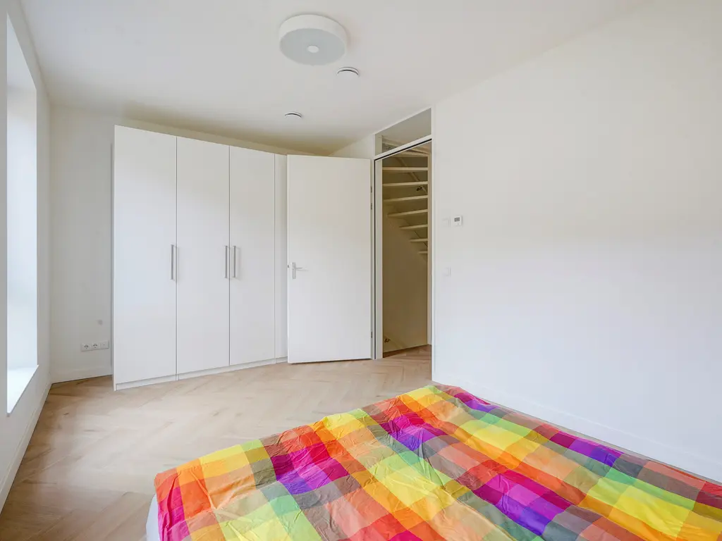 Onafhankelijkheidstraat 11, Den Haag