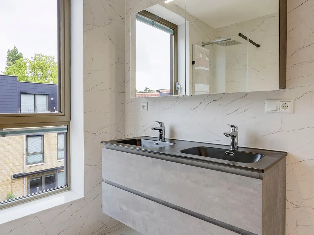 Onafhankelijkheidstraat 11, Den Haag