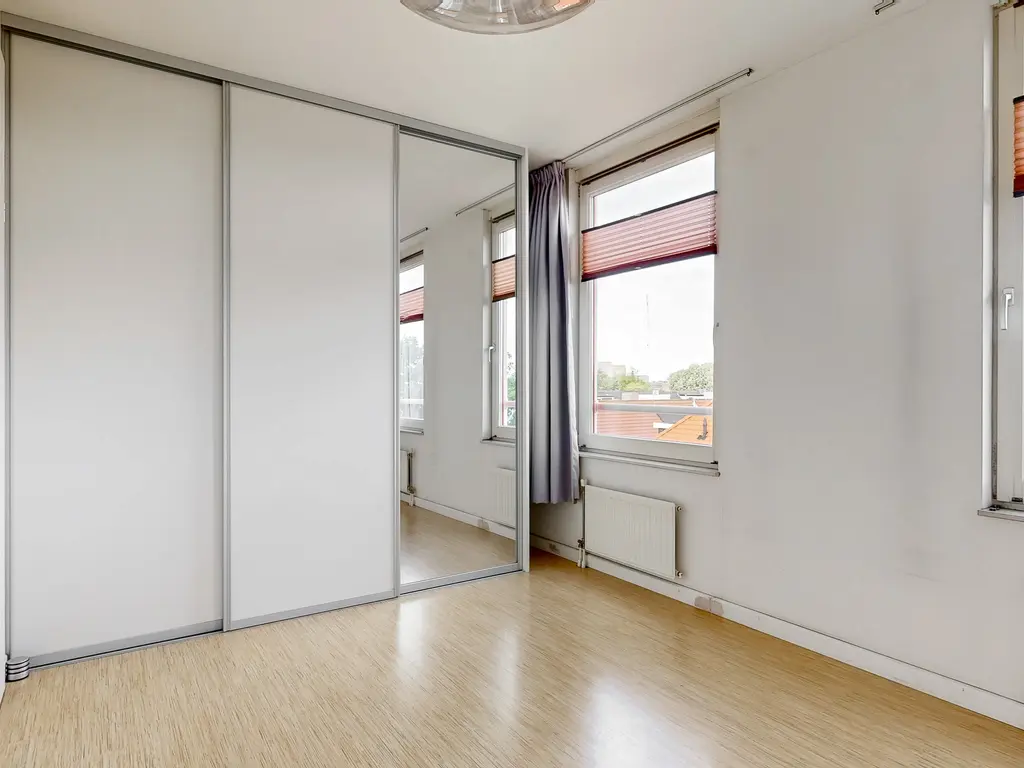 Lage Rijndijk 15J, Leiden