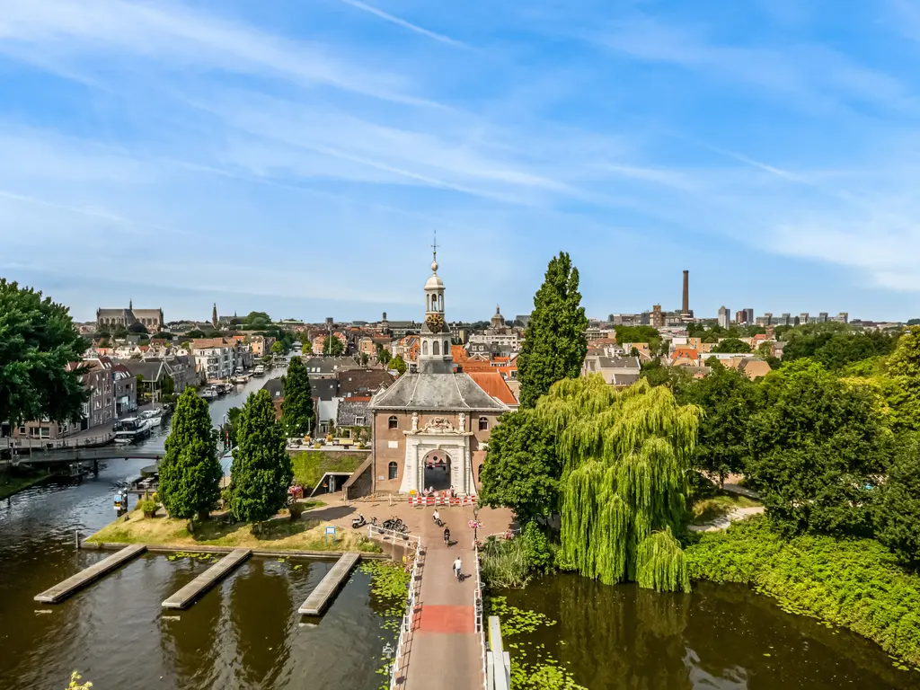 Lage Rijndijk 15J, Leiden