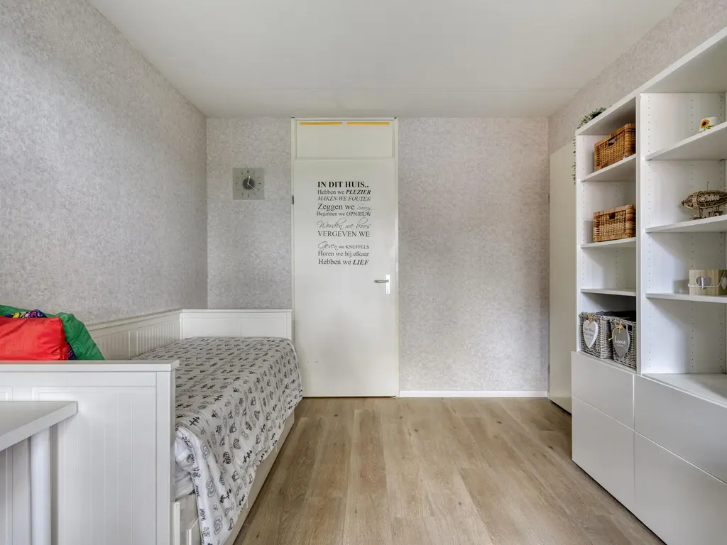 Zuidersingel 8, BARENDRECHT