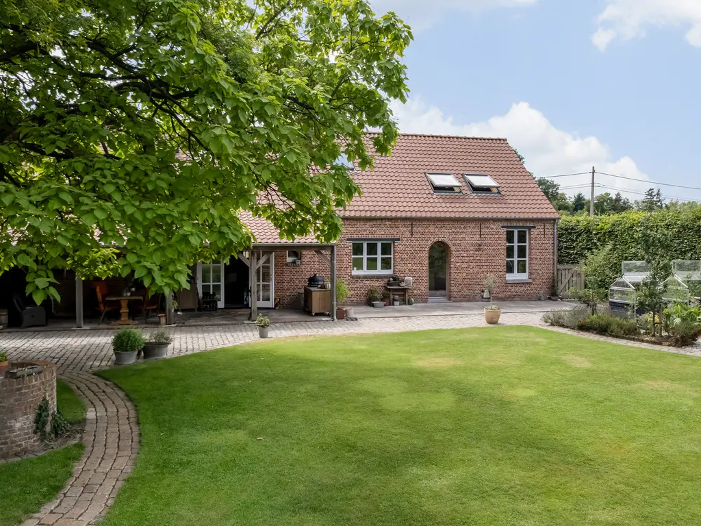 Lage Rooy 29  , Hoogstraten
