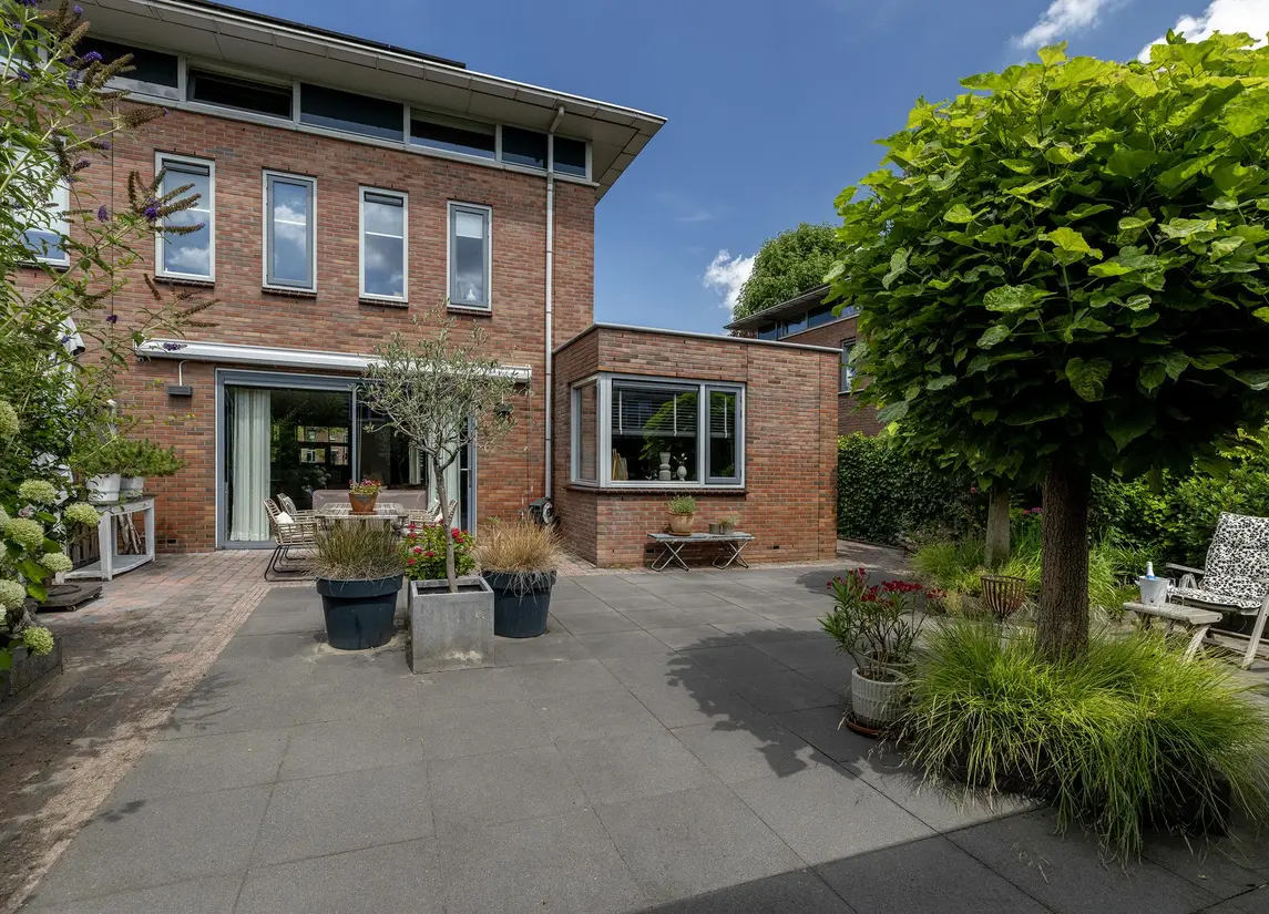 Meerwedesingel 15