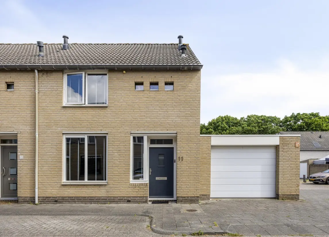 Giessenstraat 11