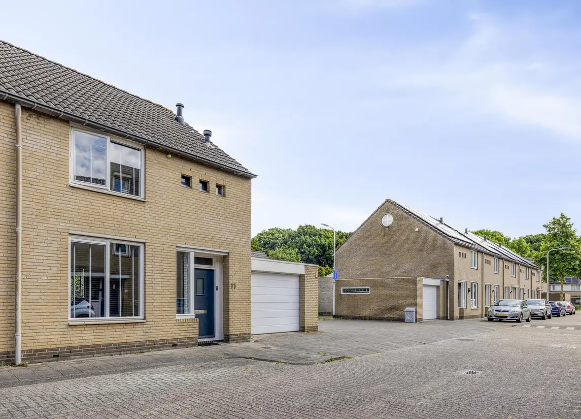 Giessenstraat 11