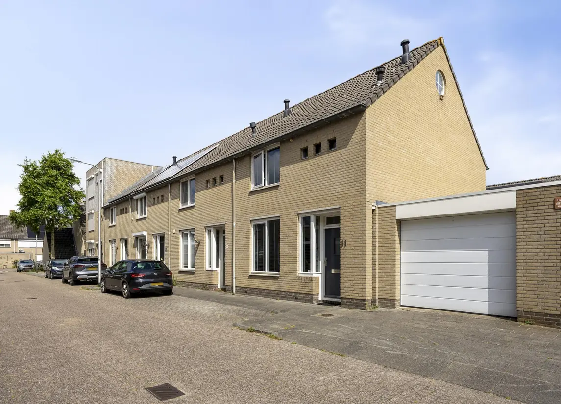 Giessenstraat 11