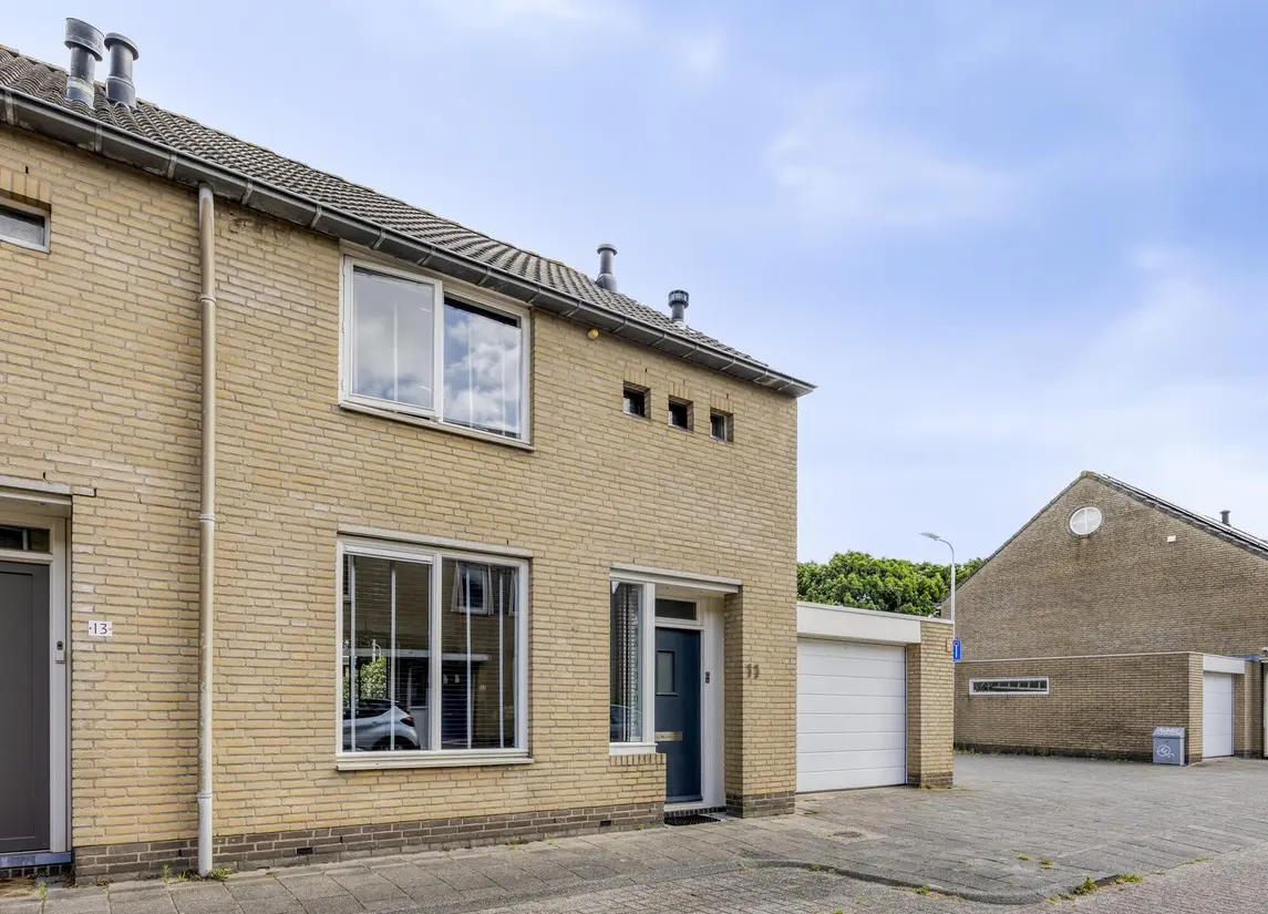 Giessenstraat 11
