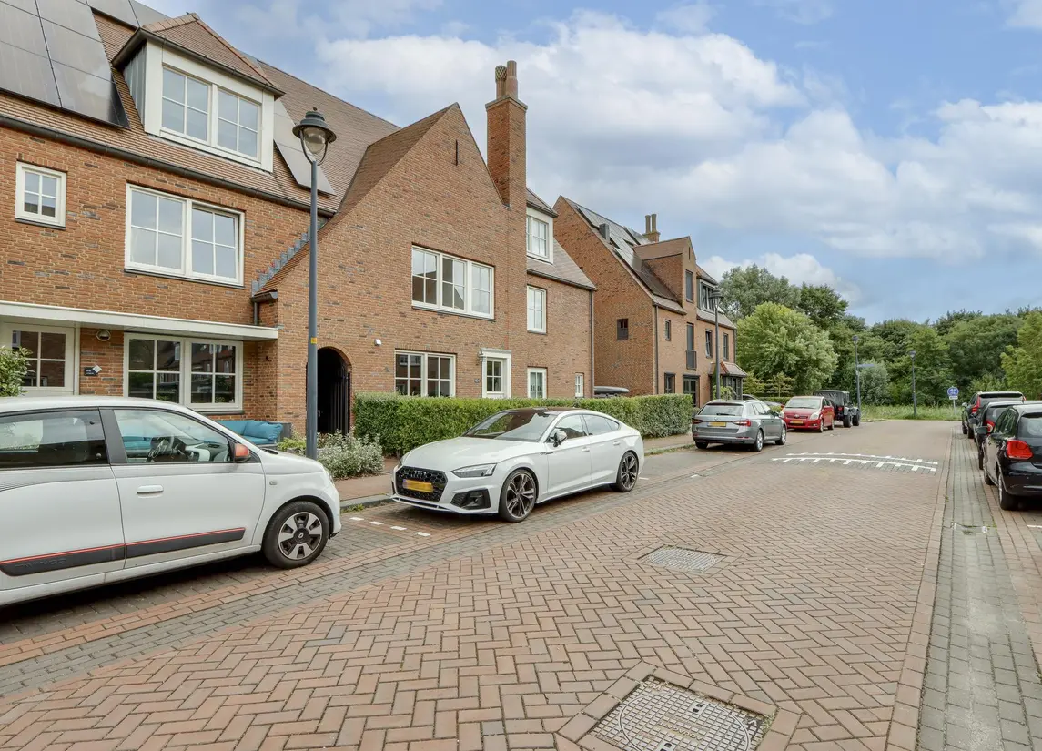 Catharina van Aragonlaan 104