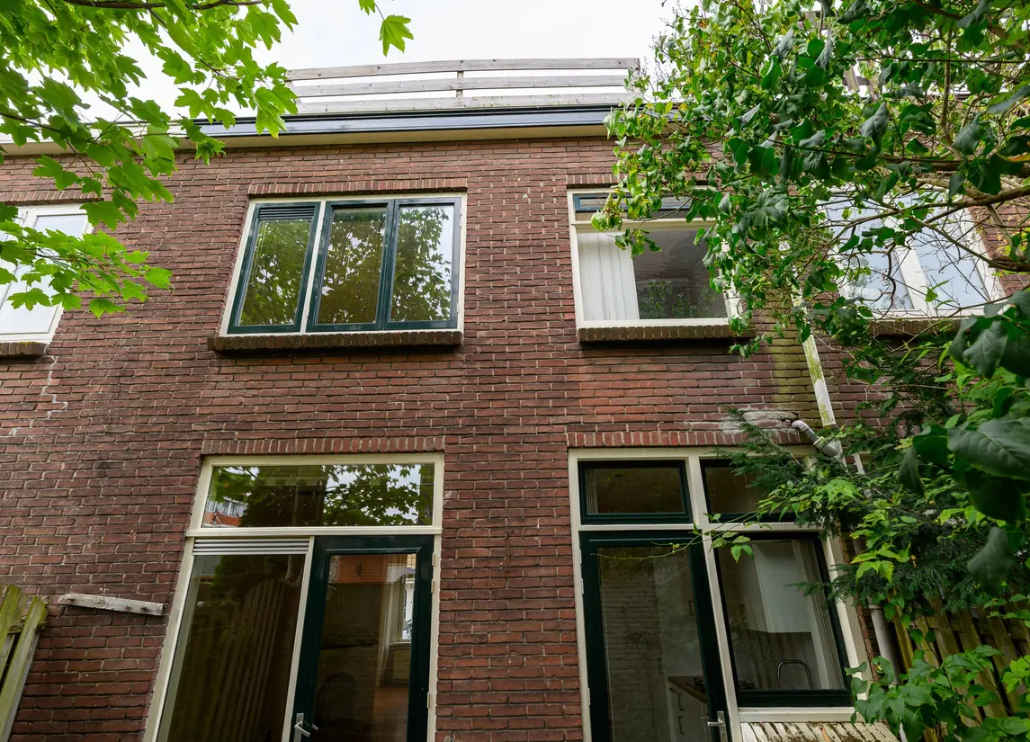 Javastraat 17