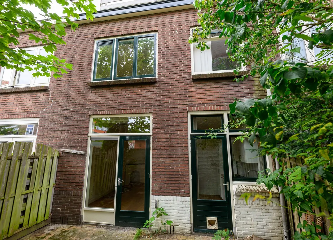 Javastraat 17
