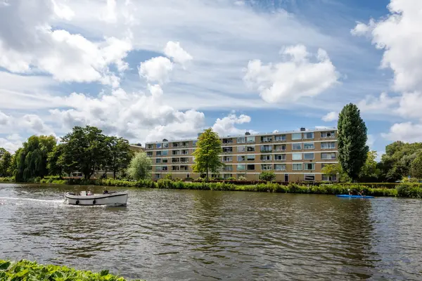 Paramaribostraat 93