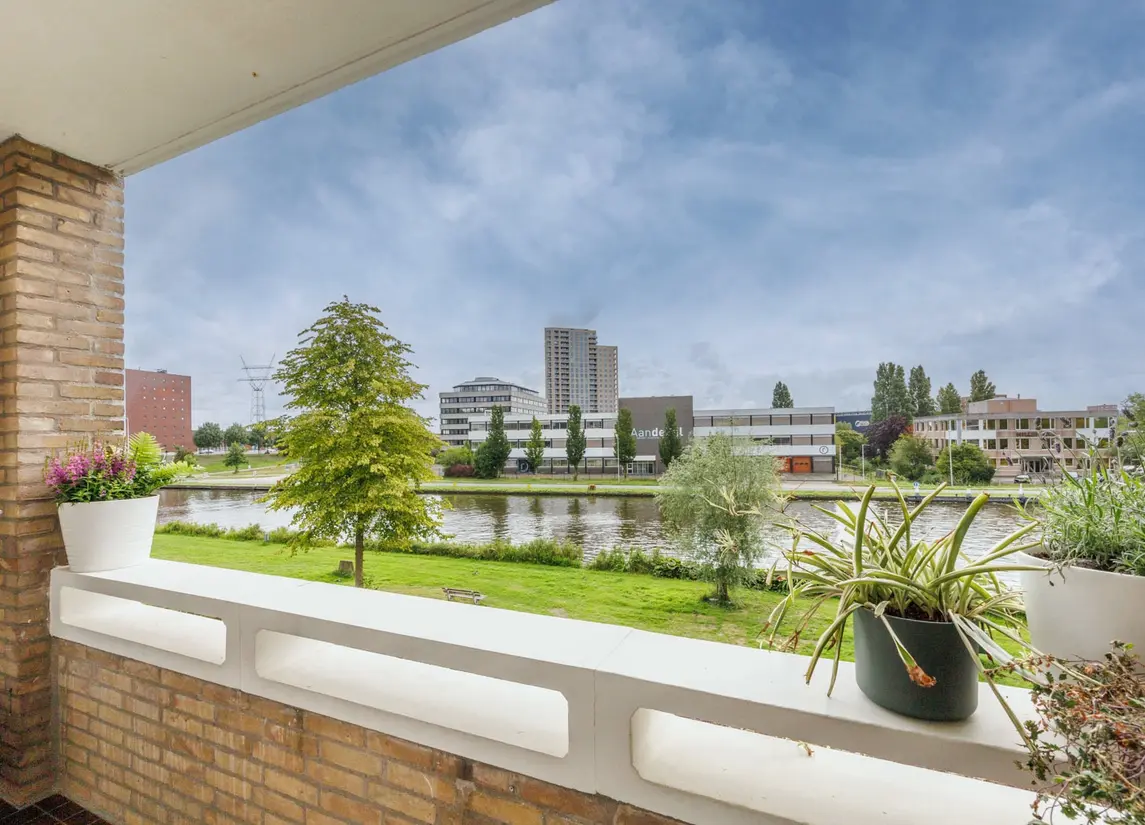 Paramaribostraat 93