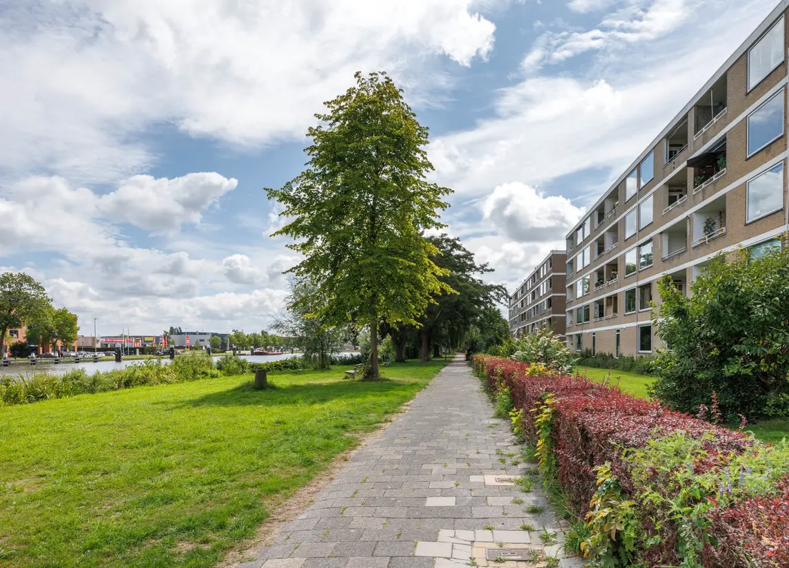 Paramaribostraat 93