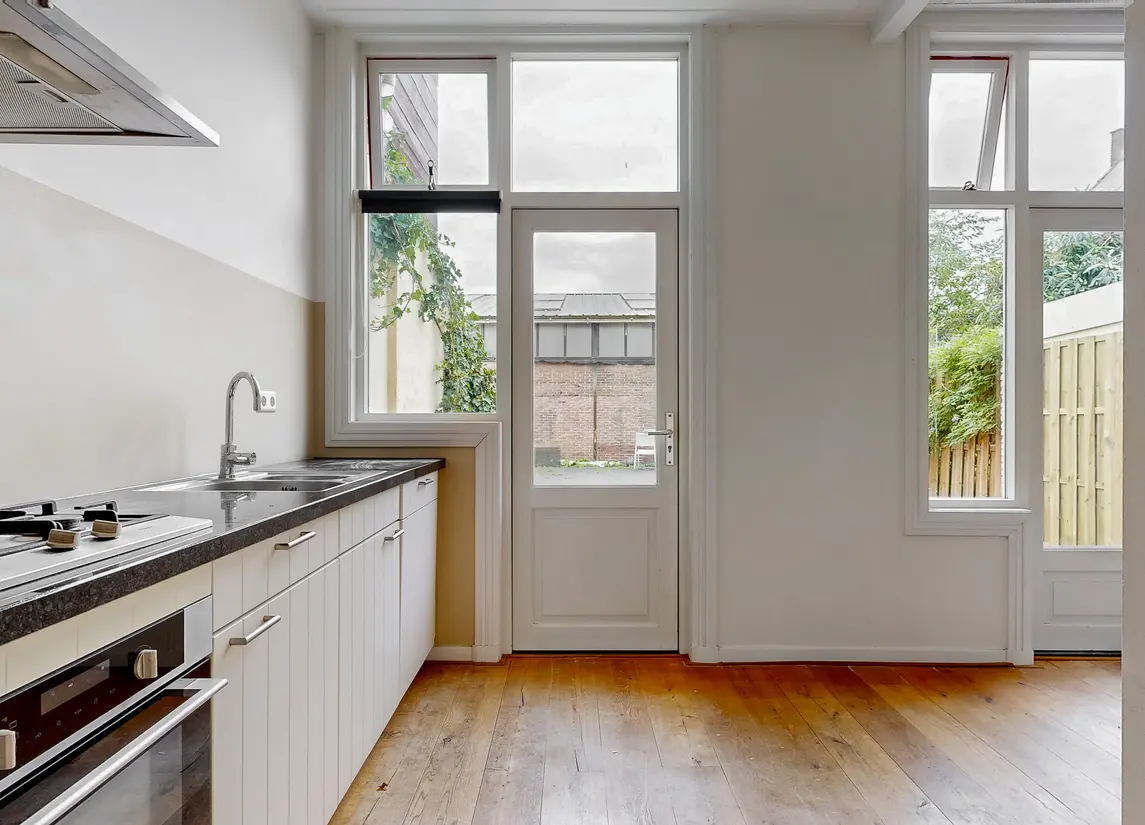 Deutzstraat 15