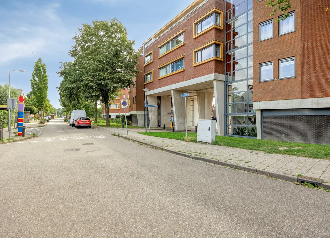 Diepenbrockstraat 2