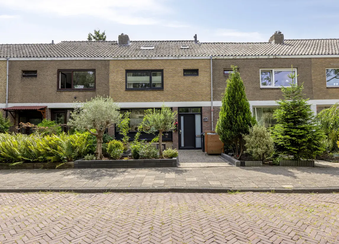 Mr. Jan Tuningstraat 52