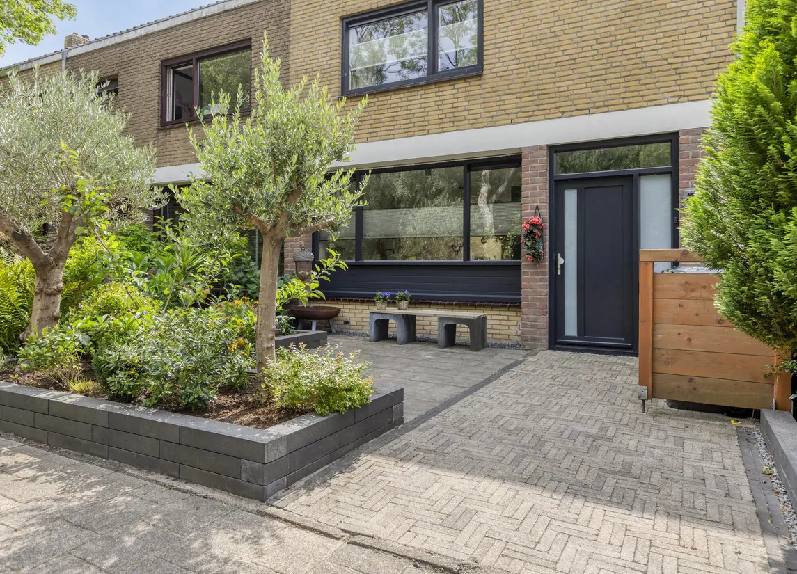 Mr. Jan Tuningstraat 52