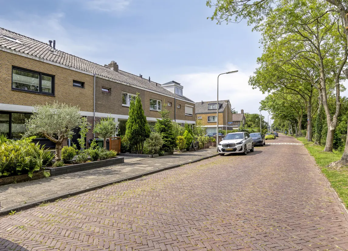 Mr. Jan Tuningstraat 52