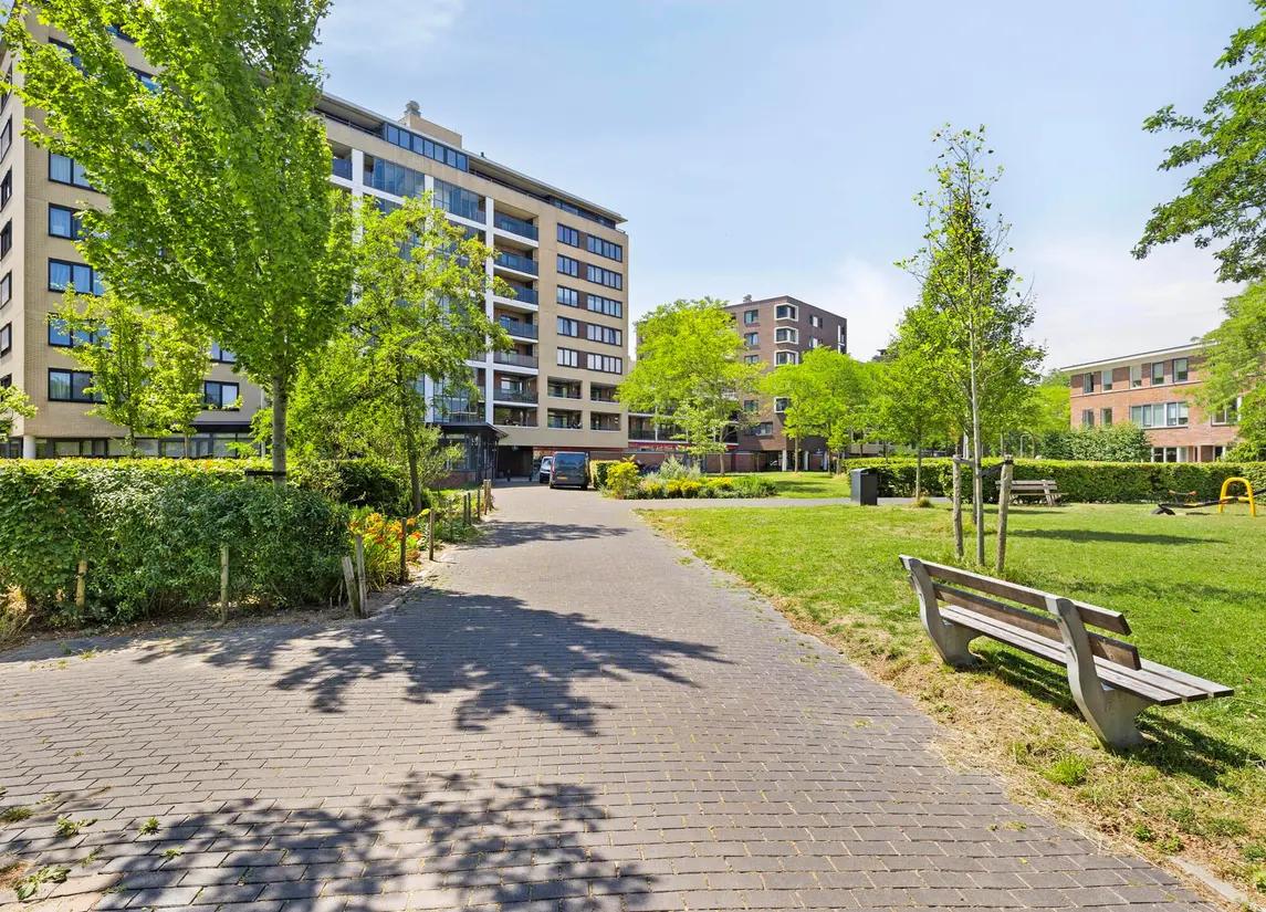 Lasserstraat 156