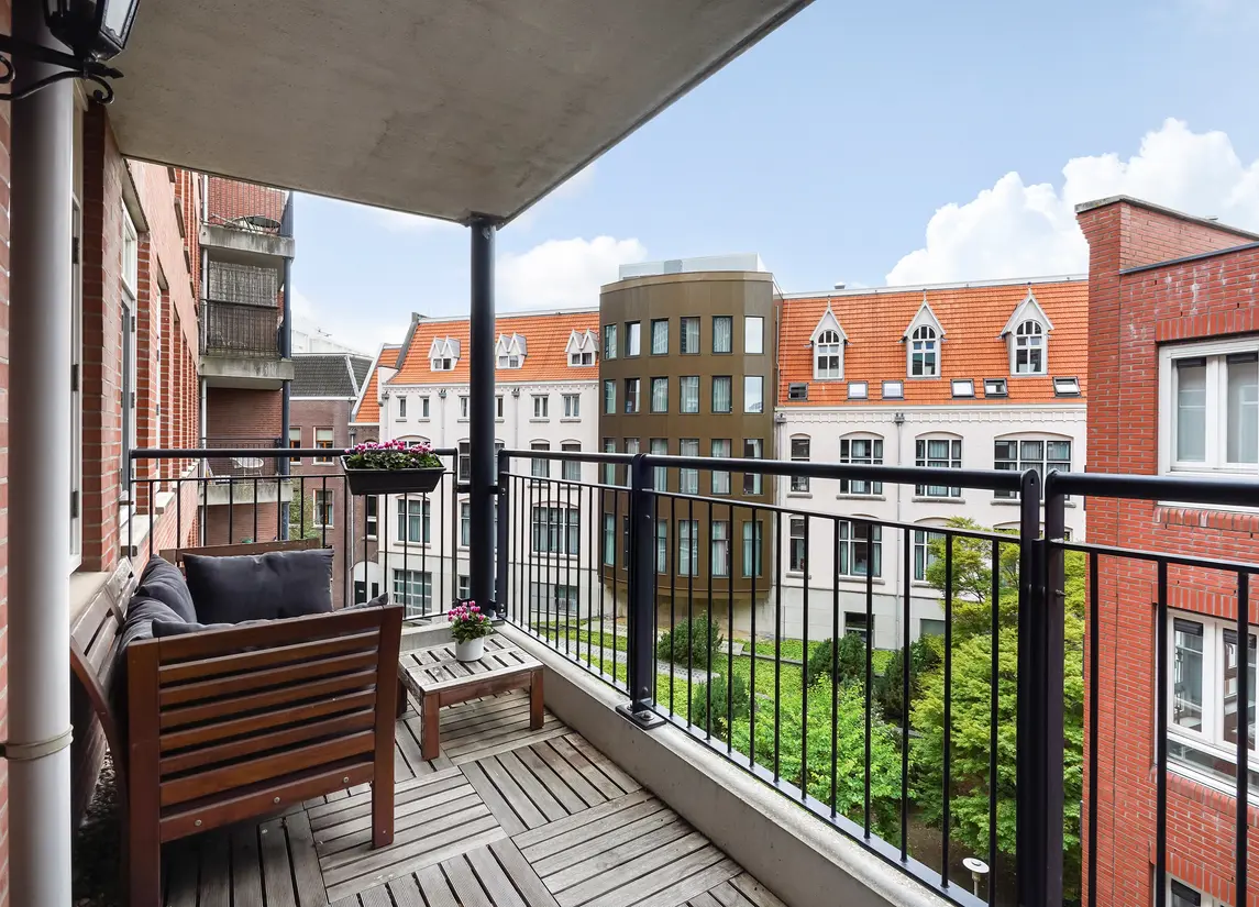 Muzenplein 48