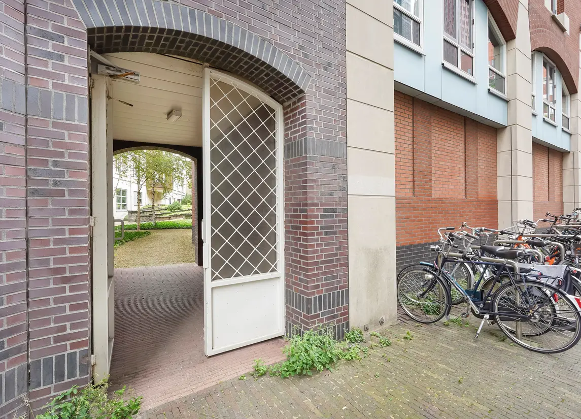 Muzenplein 48