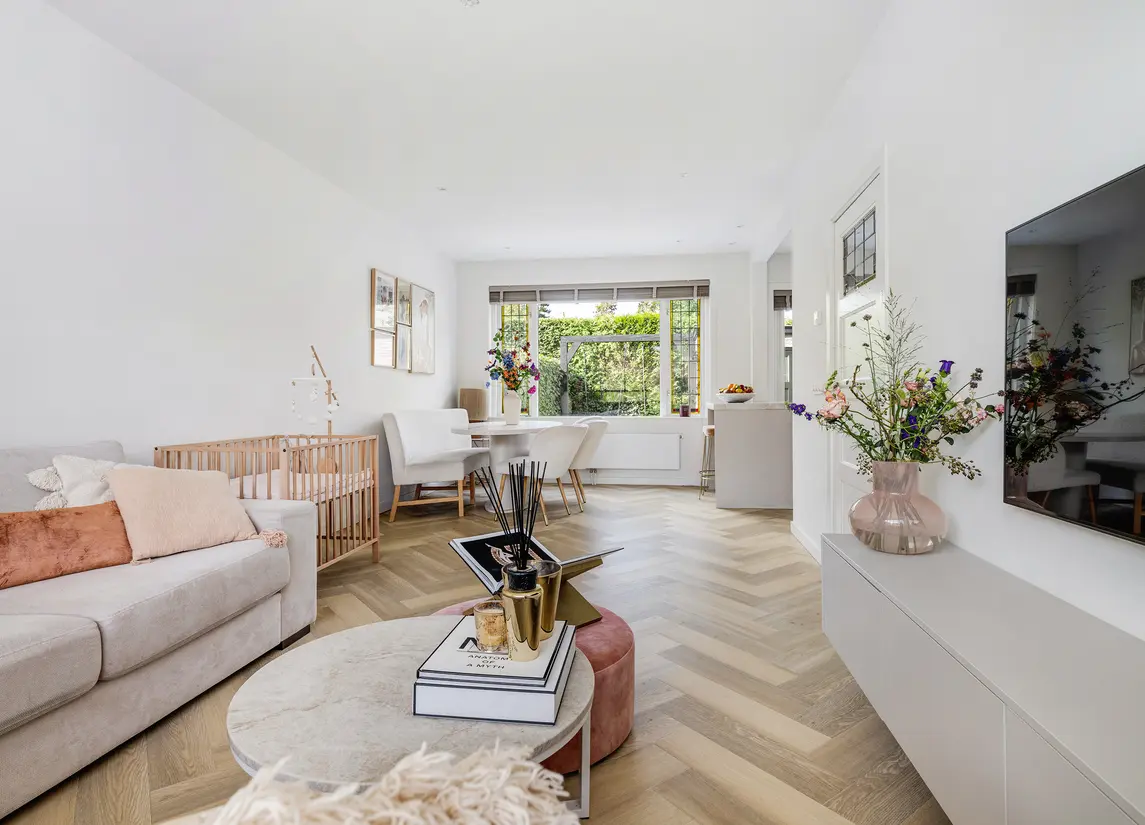 Prins Bernhardstraat 12