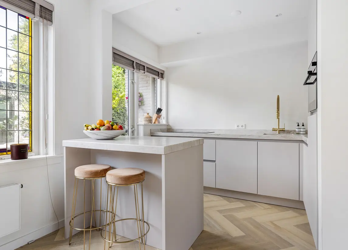 Prins Bernhardstraat 12