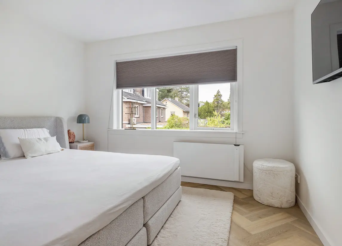 Prins Bernhardstraat 12