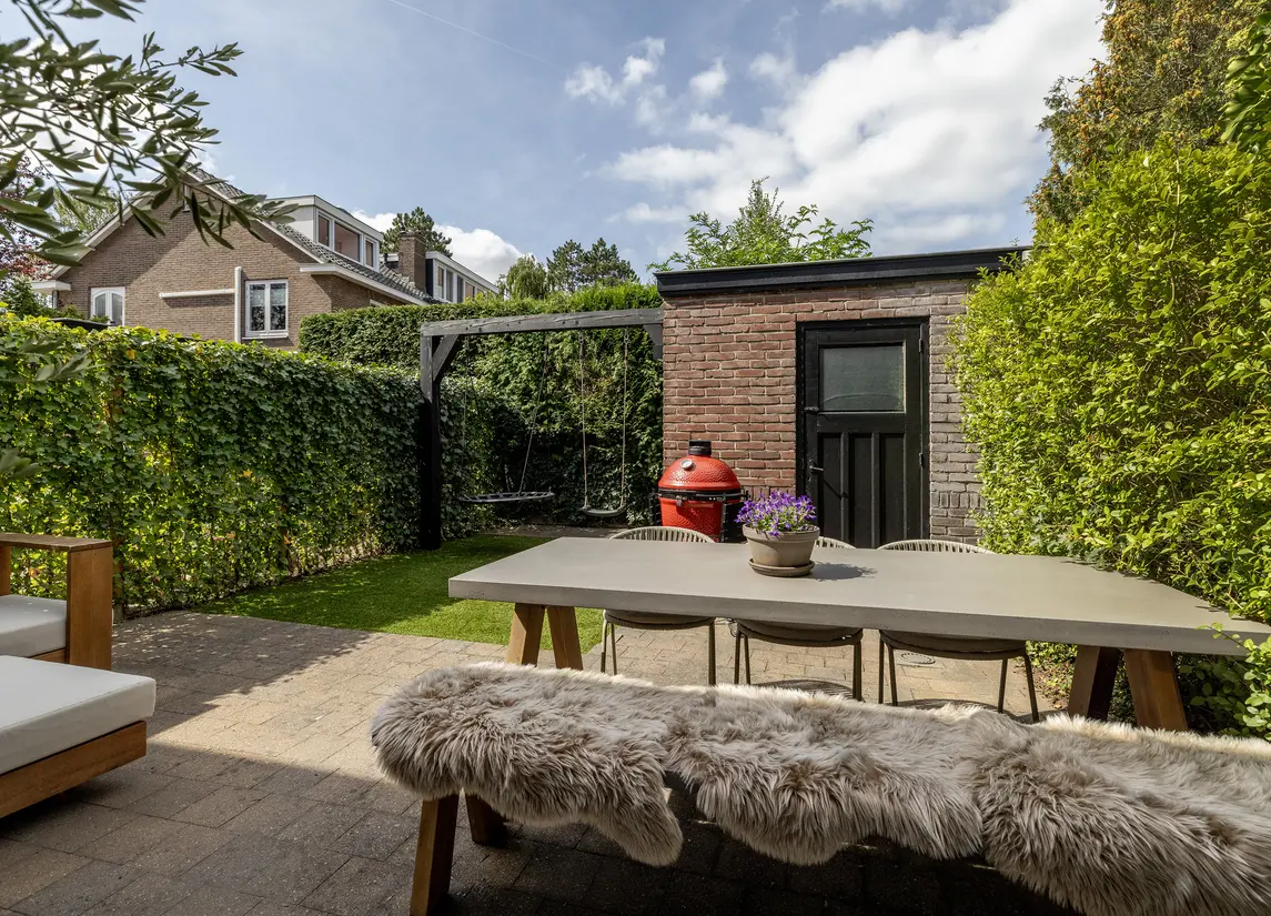 Prins Bernhardstraat 12