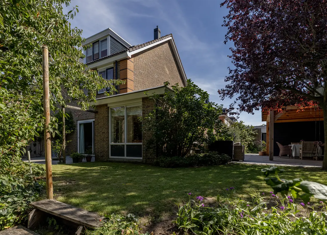 Amethysthof 48