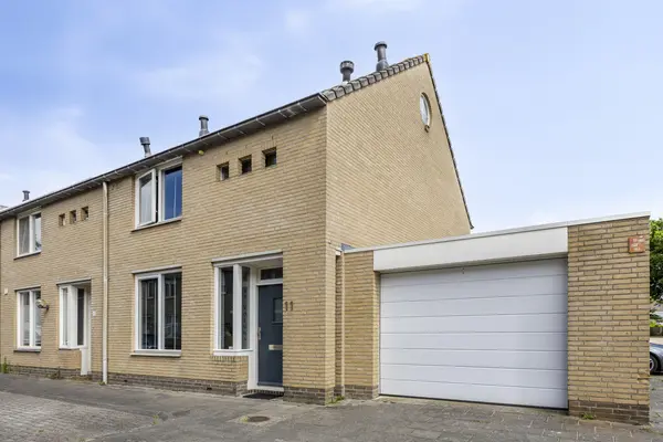Giessenstraat 11