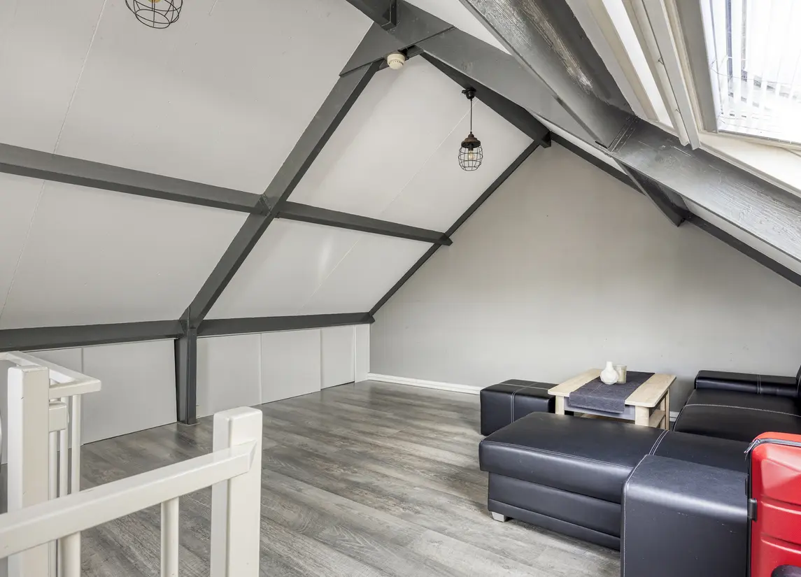 Giessenstraat 11