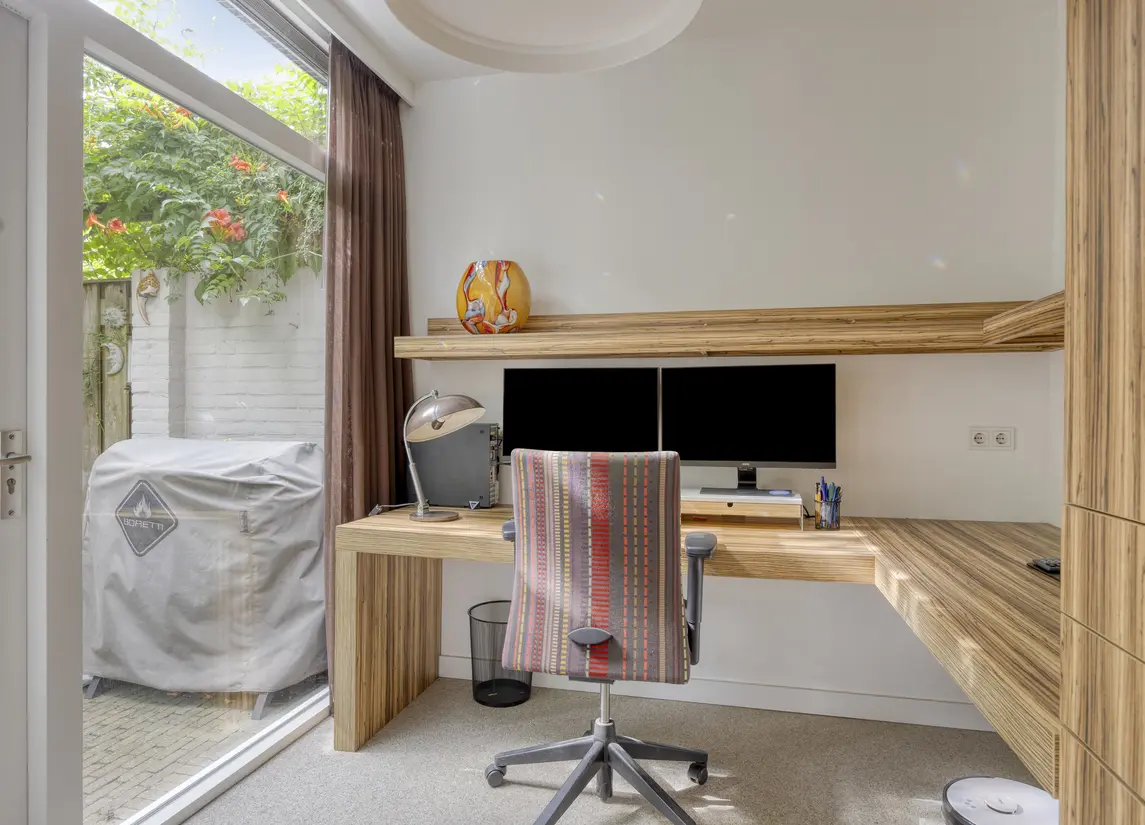 Veltackerstraat 8