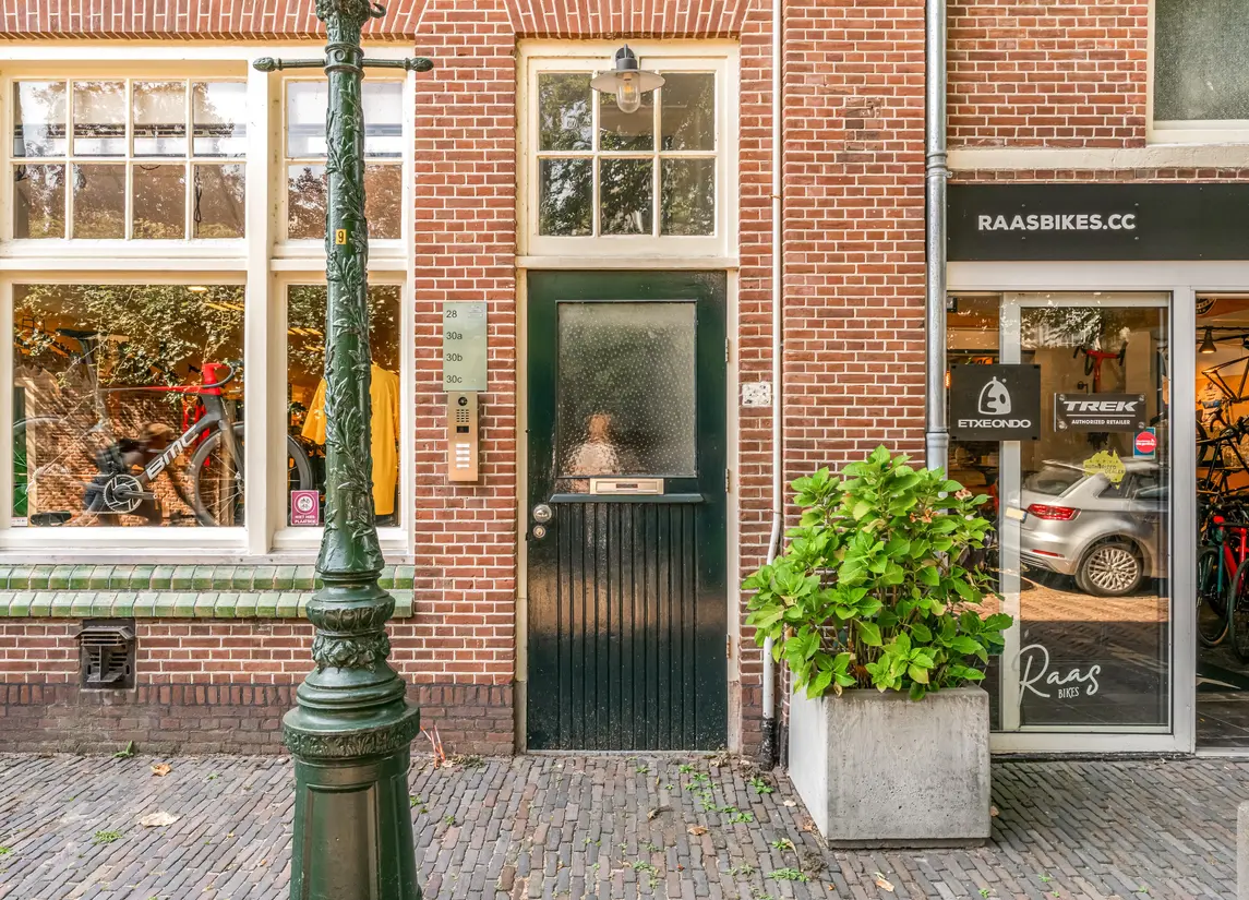 Middelweg 30A