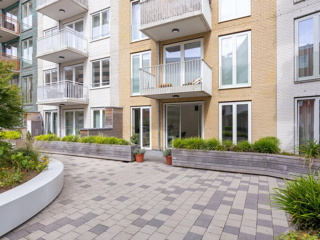 Bart van der Leckhof 6, DIEMEN