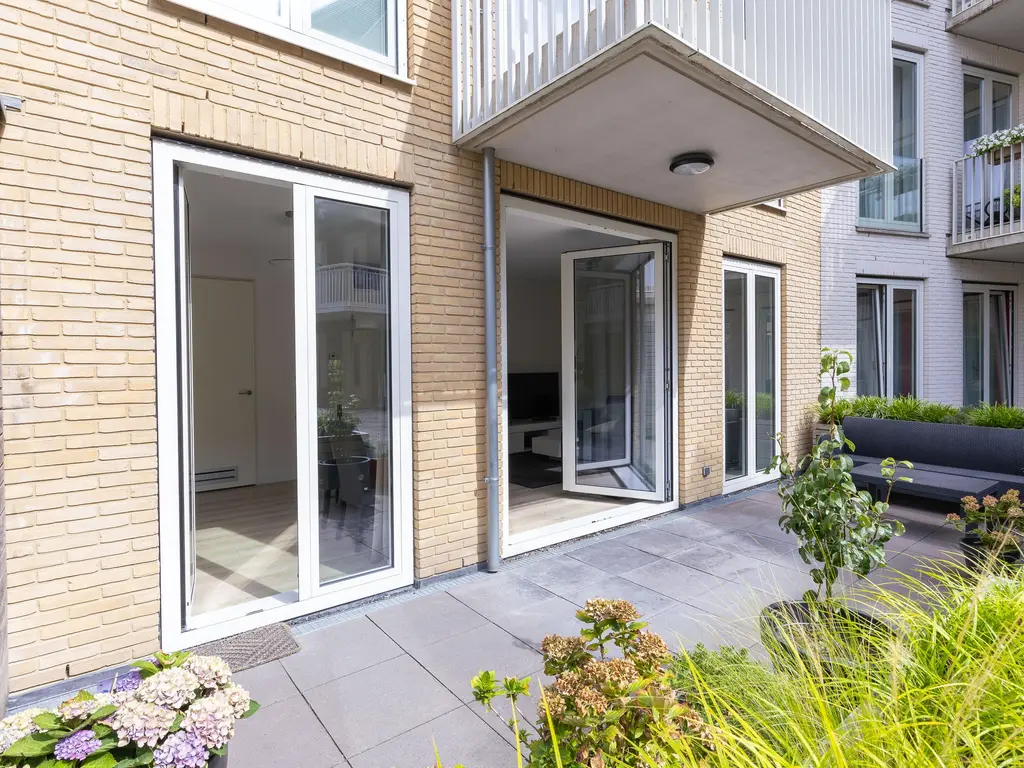 Bart van der Leckhof 6, DIEMEN