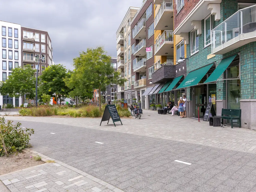 Bart van der Leckhof 6, DIEMEN