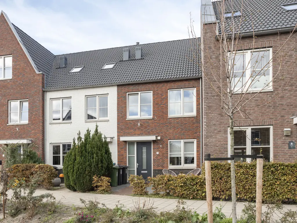 Zandheuvelweg 79, NAALDWIJK