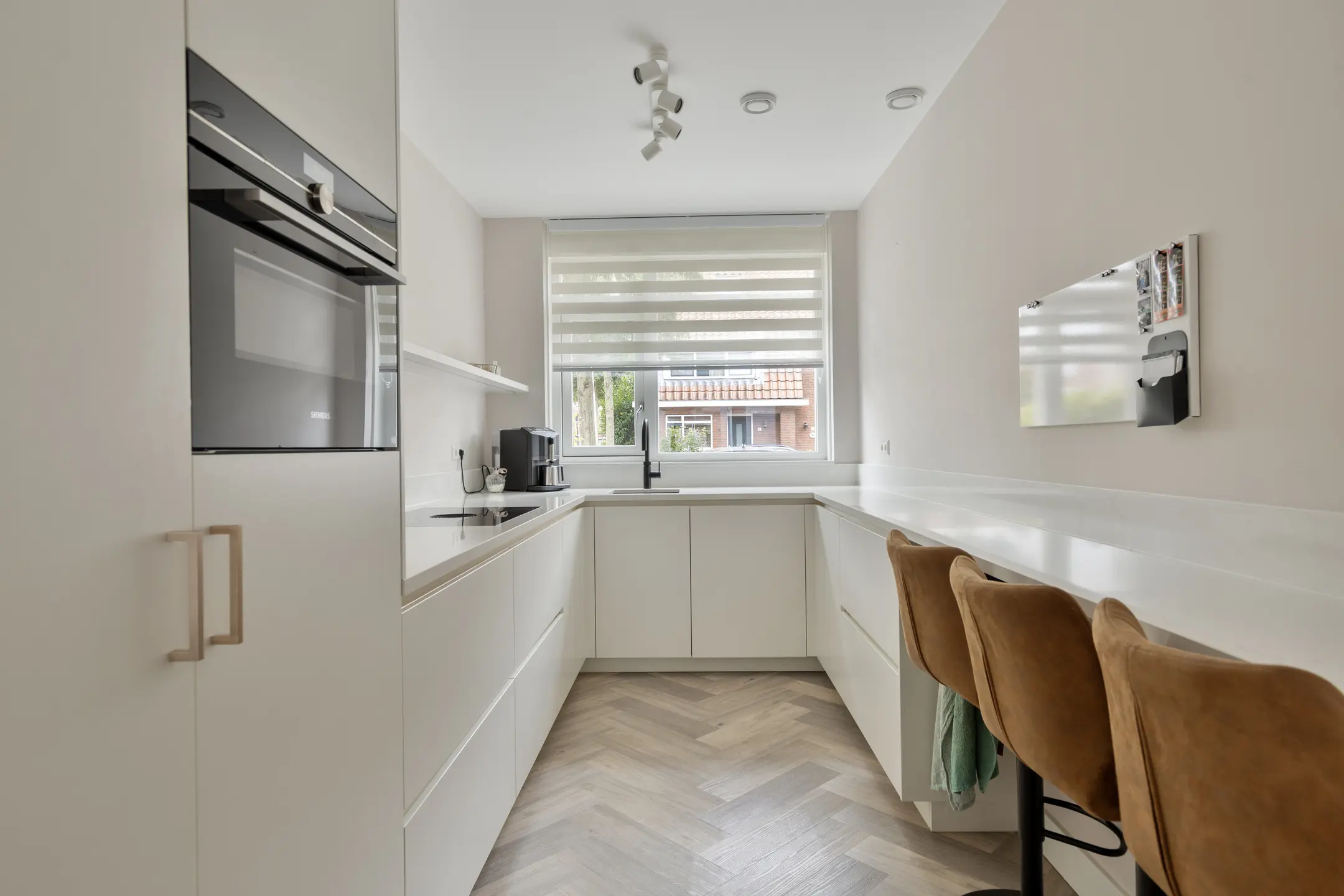 Albert van Schoonhovenlaan 7