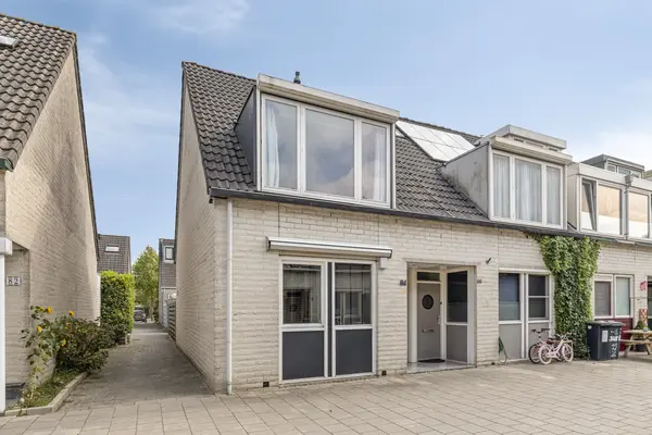 Jelle Posthumapad 84
