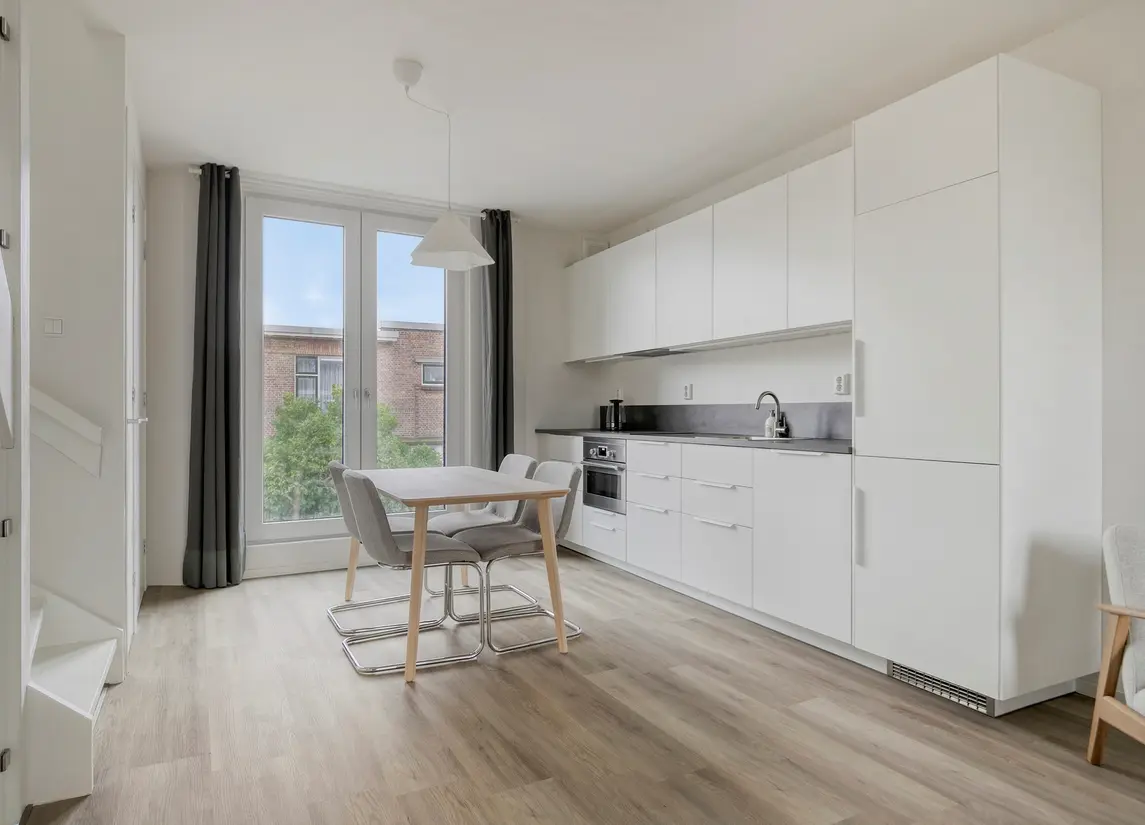 Pioenstraat 12B
