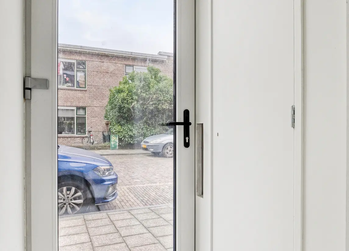 Pioenstraat 12B